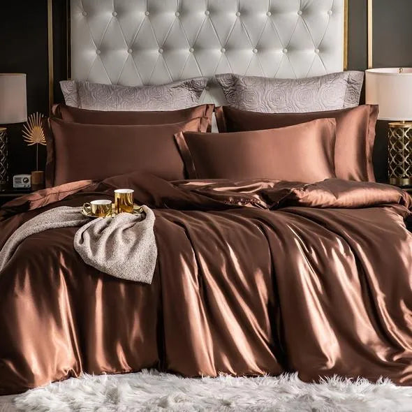 4PCS SUPER SOFT Luxury Silk Bedding Set(1 FLAT SHEET+1 QUILT COVER+ 2 PILLOWCASE)