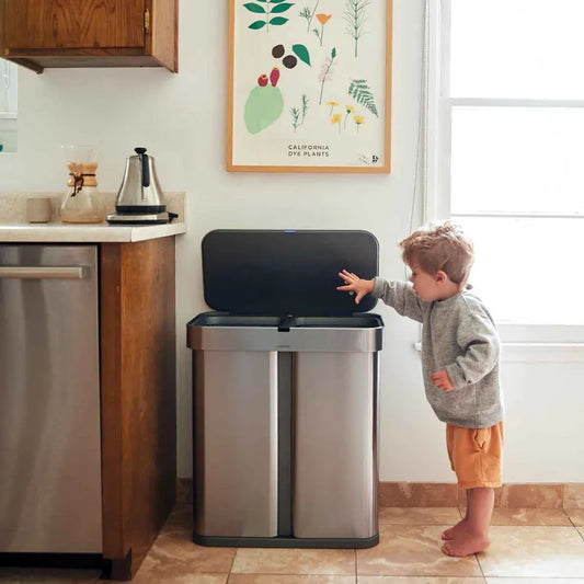 Intelligent sensor trash can