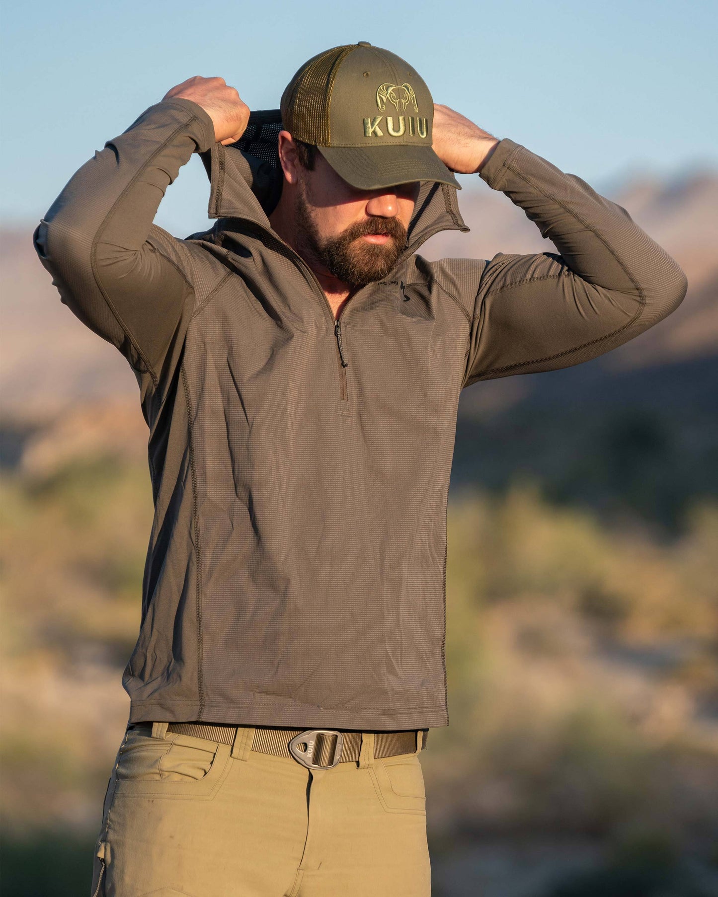 Tiburon Hybrid Hoodie